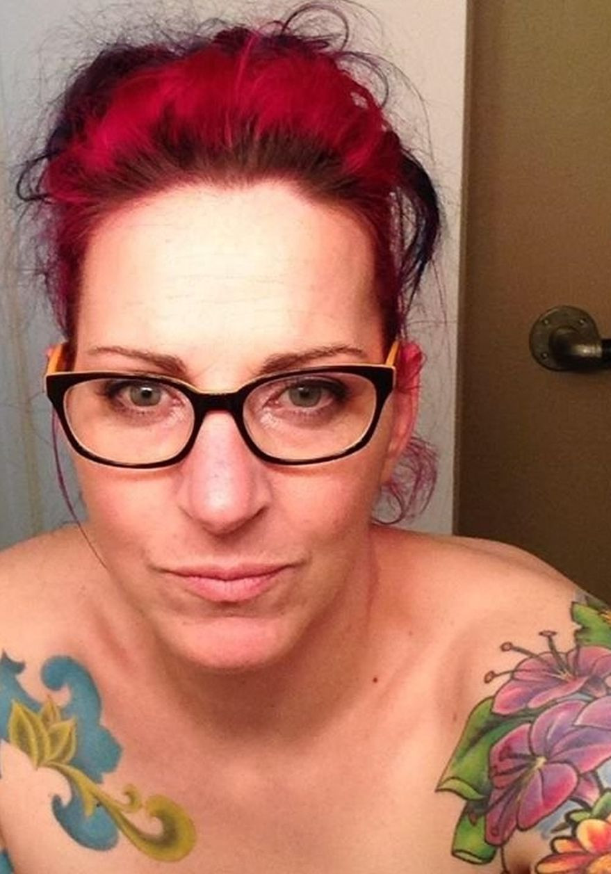 Voor een relatie zit ik hier niet